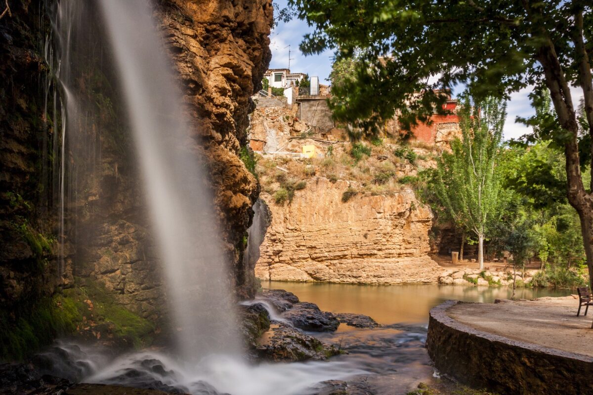 Imagen subida a Zaragoza Ciudad - parque natural de muel cascada 1