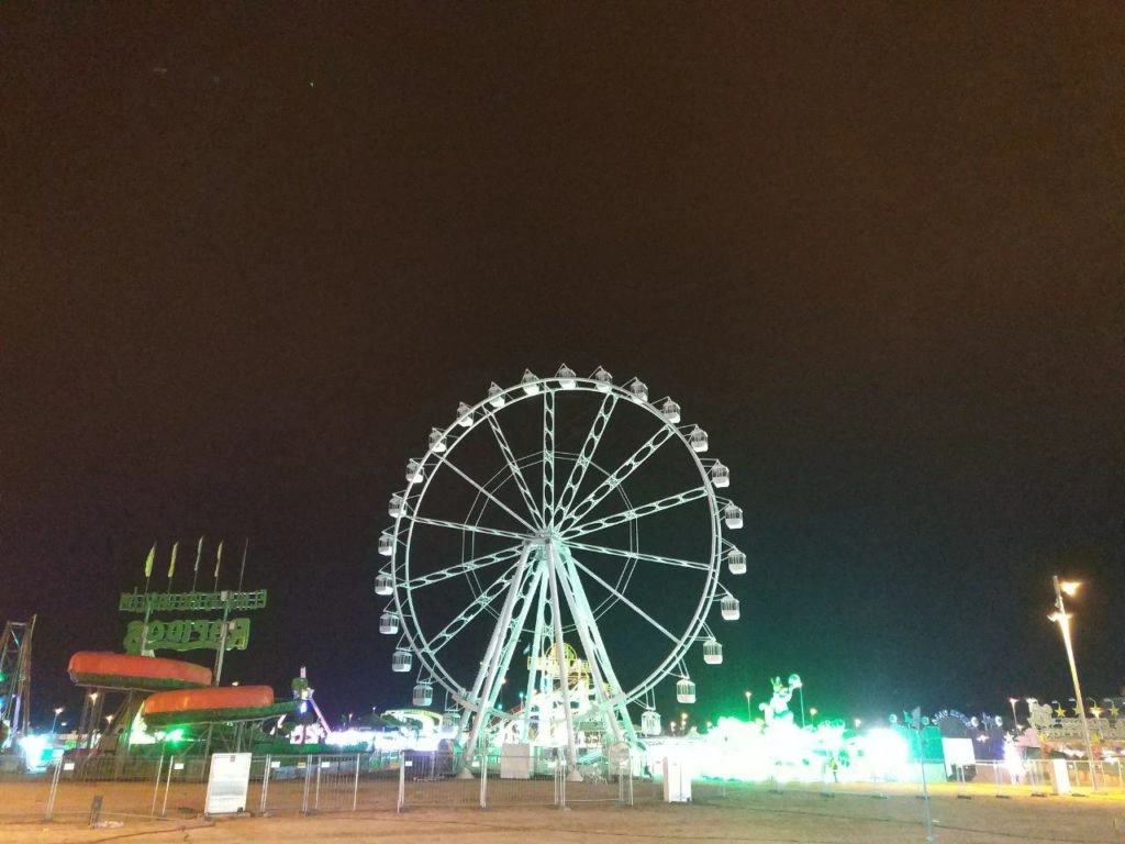 Imagen subida a Zaragoza Ciudad - Planes con buen ambiente Foto de Juan Turmo turmoman Las ferias y atracciones del Recinto Ferial Valdespartera son siempre un clsico en los pilares 2018 de Zaragoza 1024x768 1