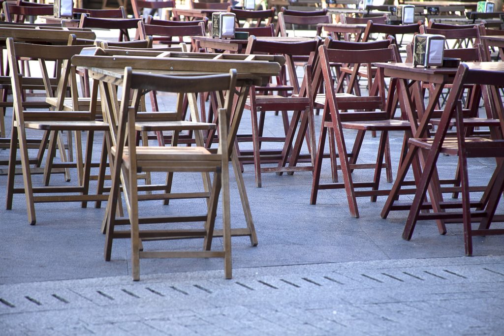 5 plazas con terrazas en el centro de Zaragoza