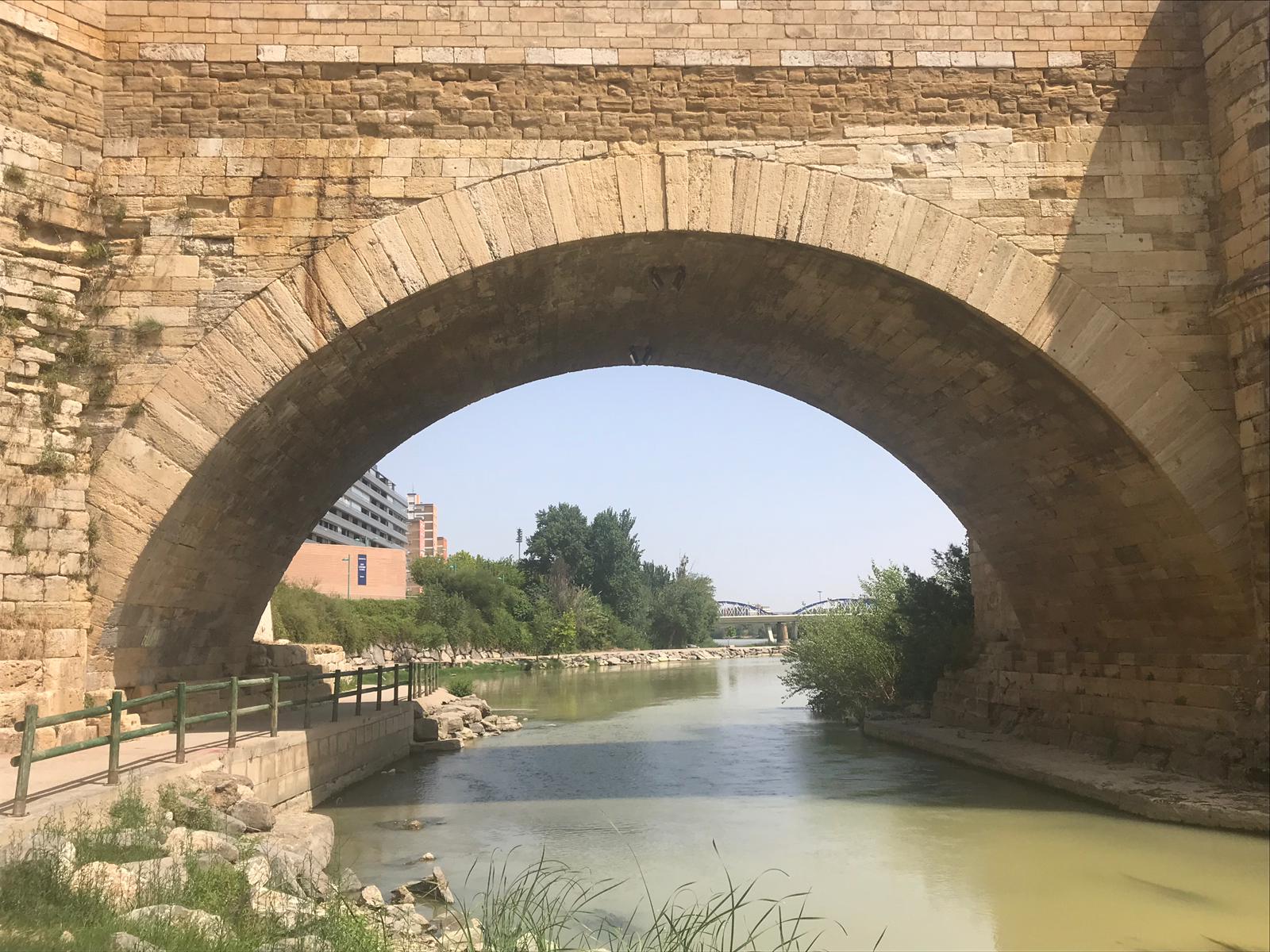 Arcada Puente de Piedra.