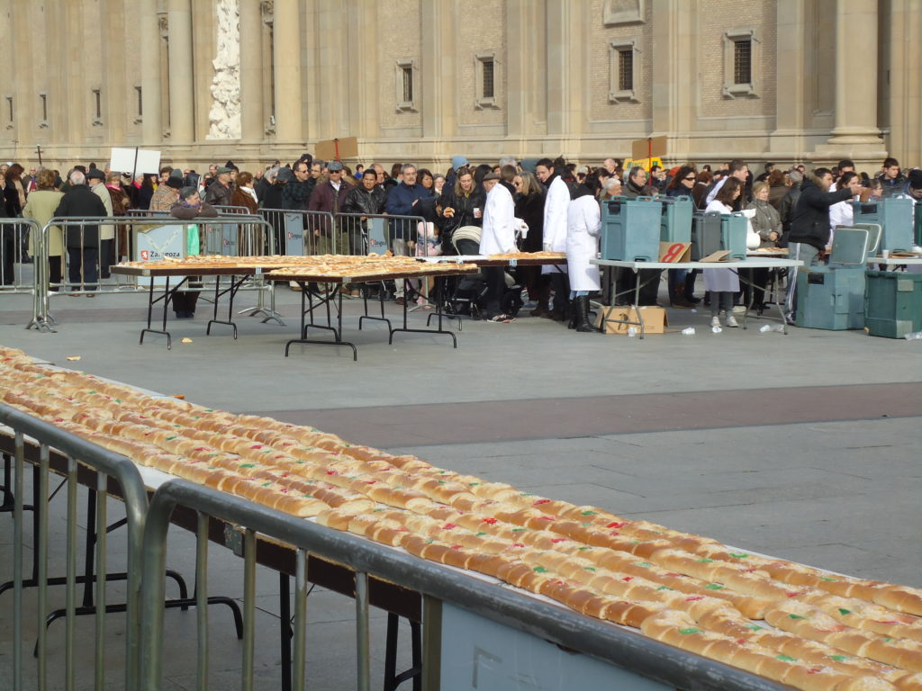 Guía para comer roscón gratis en San Valero