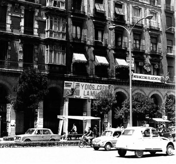 actualidades-exterior Antiguos cines de Zaragoza - Cine actualidades
