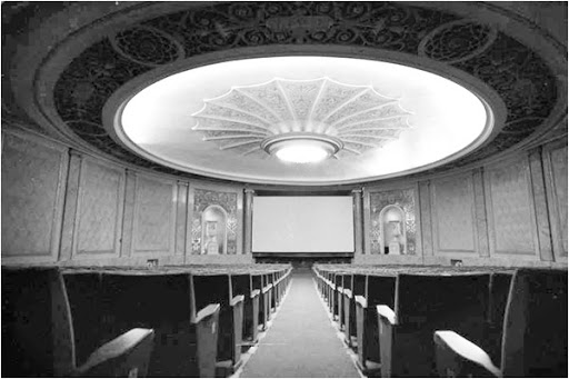 eliseos-interior antiguos cines de Zaragoza - Cine Eliseos