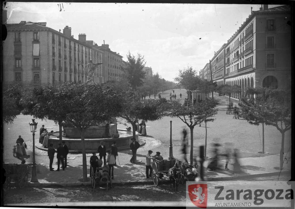 Paseo de la Independencia a principios de siglo