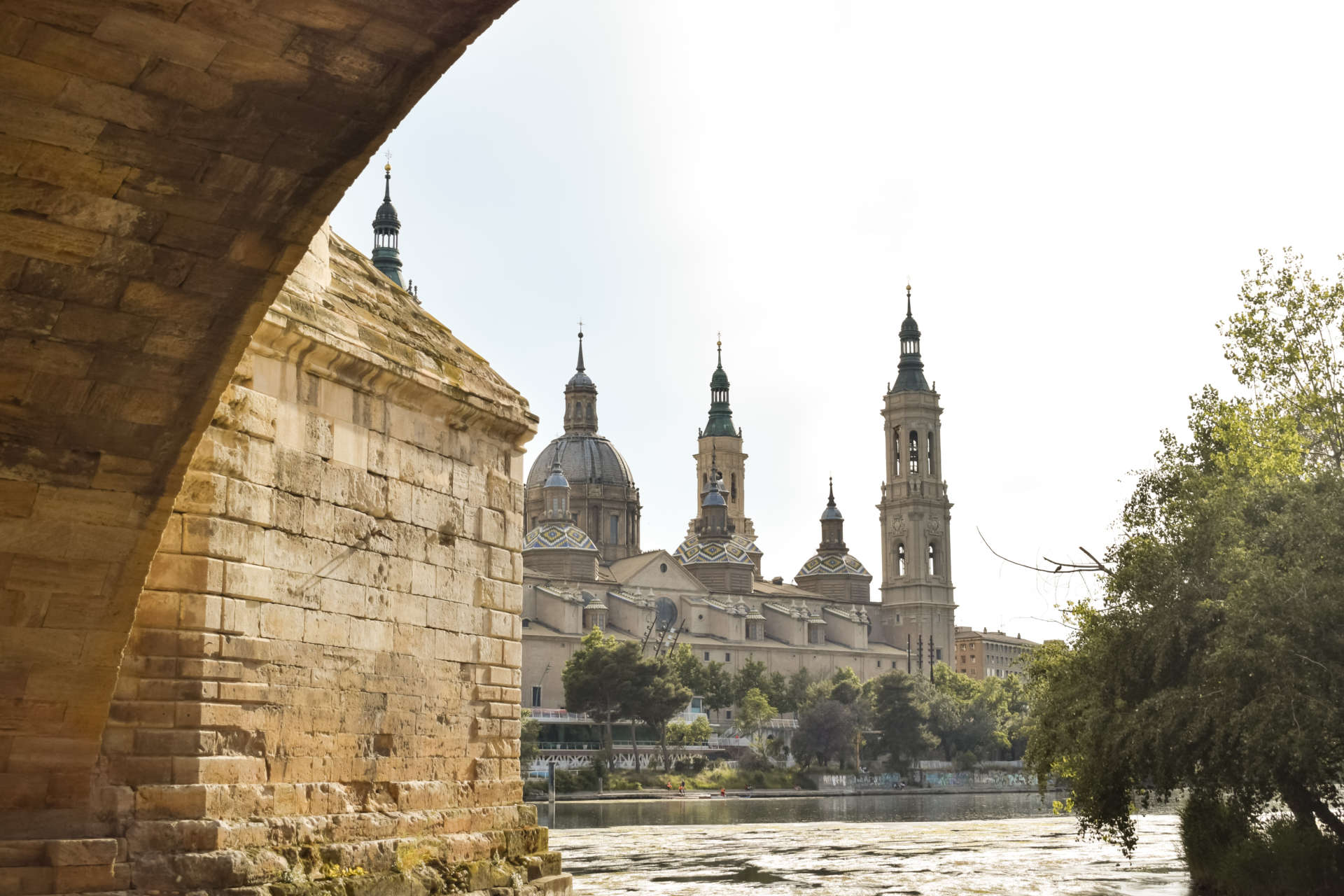 Imagen subida a Zaragoza Ciudad - Basilica de Nuestra Senora del Pilar rincones de Zaragoza que nunca dejaras de hacerles fotos