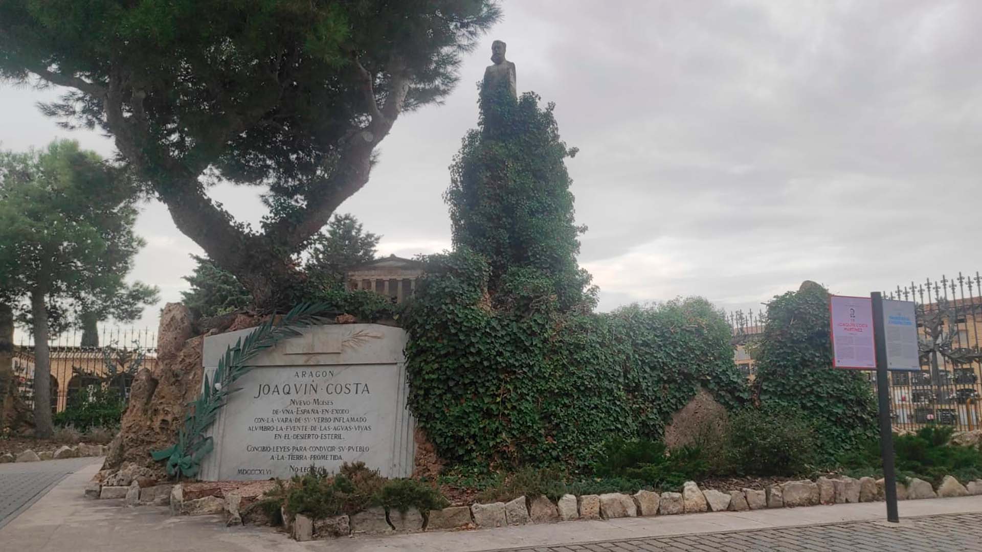 Cementerio de Torrero