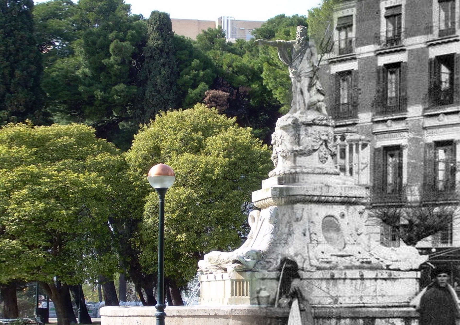 Neptuno y su fuente en Zaragoza