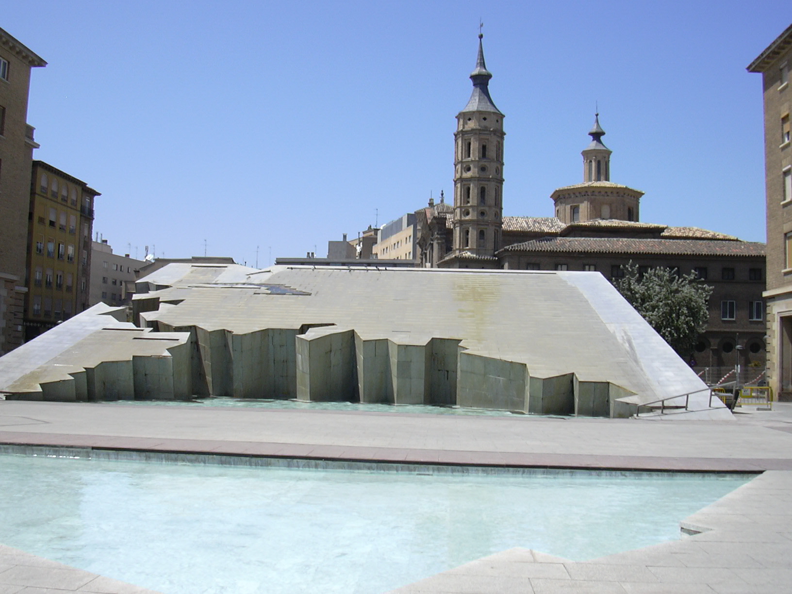 Imagen subida a Zaragoza Ciudad - Fuente Hispanidad Zgz