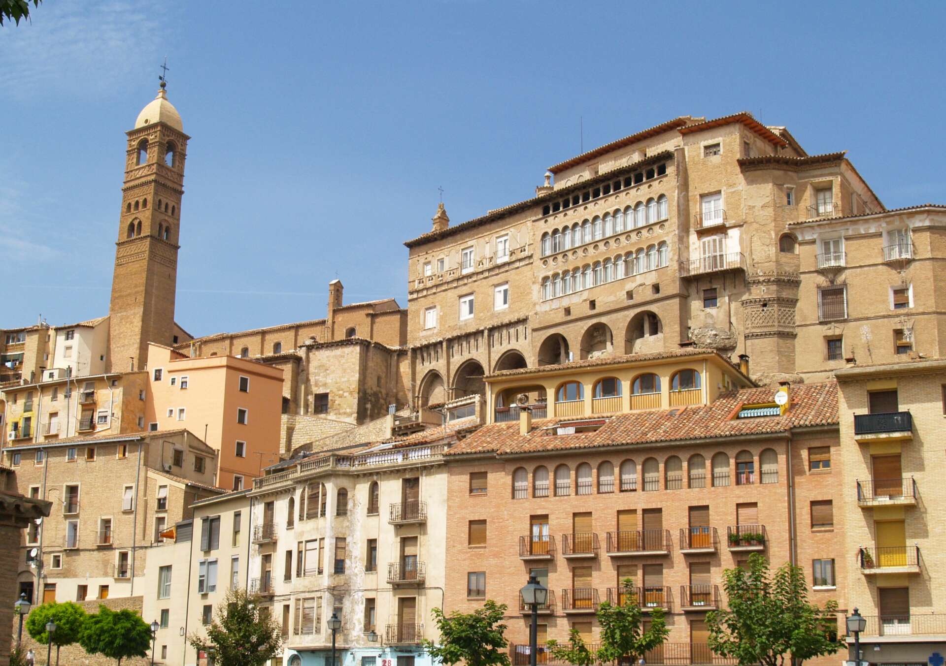 escapadas en autobus desde zaragoza