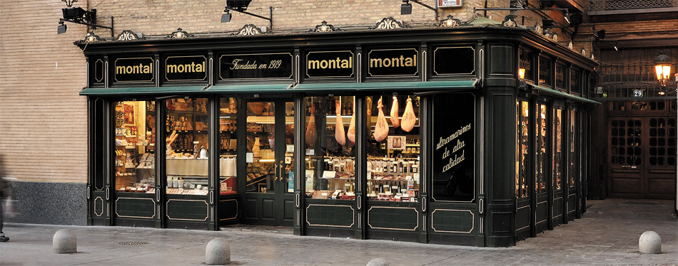 Casa Montal, con 100 años de historia en sus paredes, un negocio familiar que se ha dedicado siempre al sector gastronómico gourmet en el centro de Zaragoza