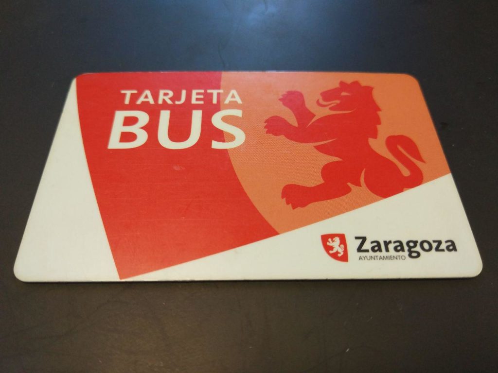 Moverte en autobús por Zaragoza - Tarjeta bus con la que moverte por toda la ciudad tanto con bus, tranvía, etc