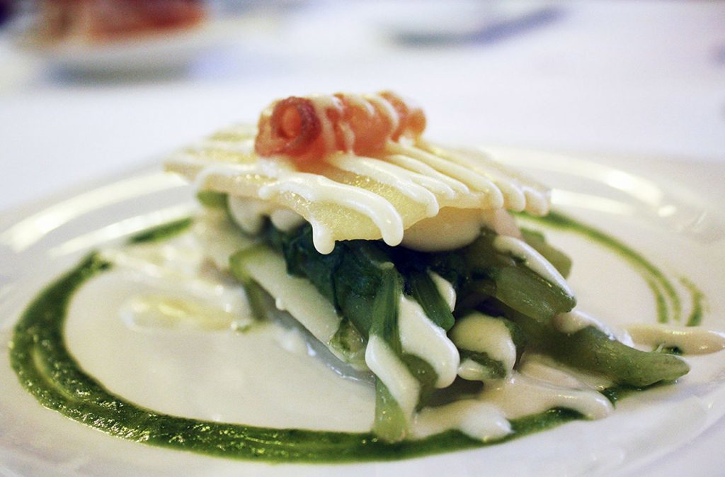 Platos típicos de Zaragoza - Borrajas de Casa Lac, restaurante mítico de la ciudad de Zaragoza situado muy cerca de Plaza España