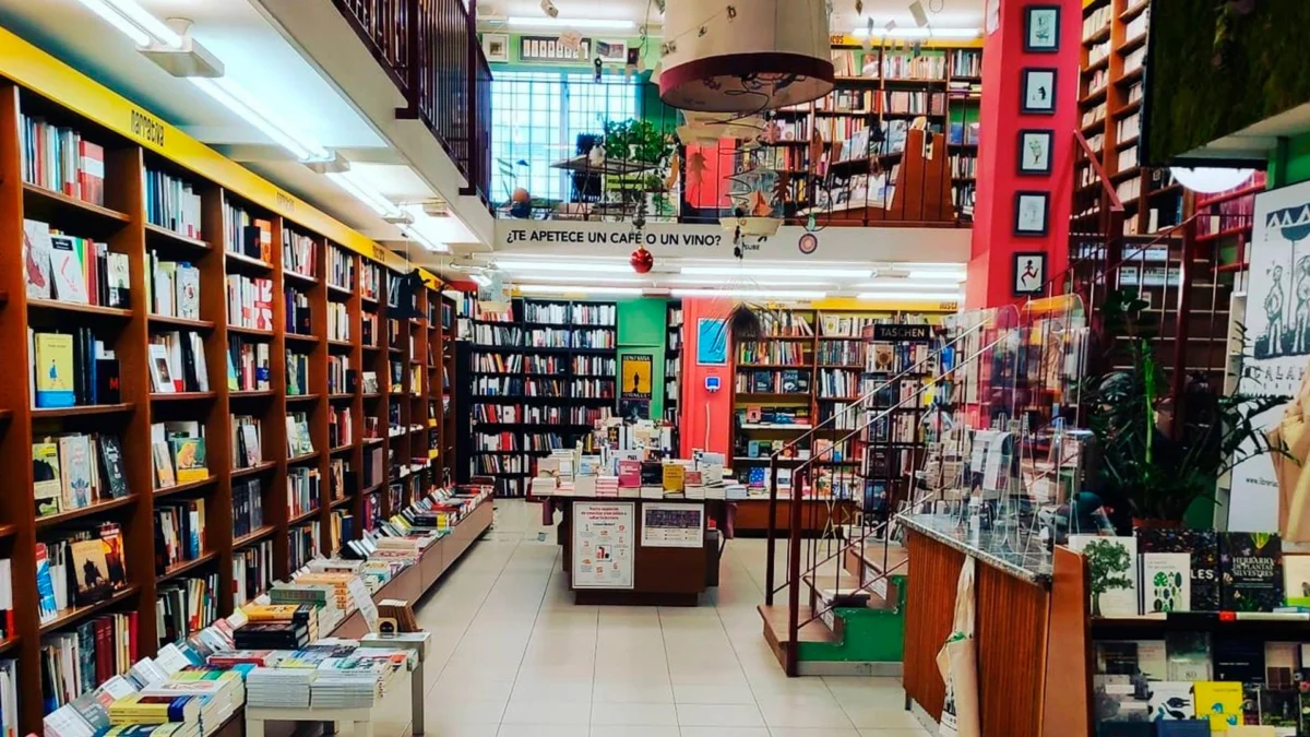 Imagen subida a Zaragoza Ciudad - librerias zaragoza calamo