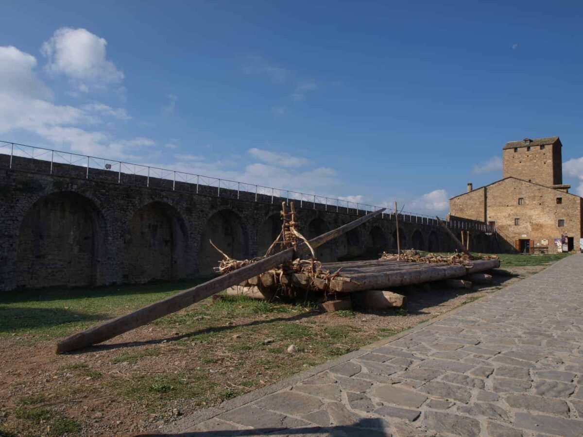 Si Poniente estuviera en Aragón: qué castillo sería cada gran fortaleza de La Casa del Dragón 1 poniente