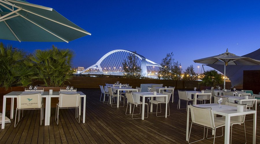 7 Restaurantes en rooftops (y alguna terraza especial) para cenar con vistas en Zaragoza 5 rooftops
