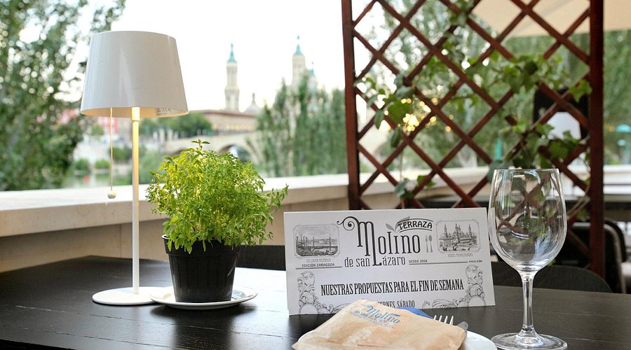 7 Restaurantes en rooftops (y alguna terraza especial) para cenar con vistas en Zaragoza 6 rooftops