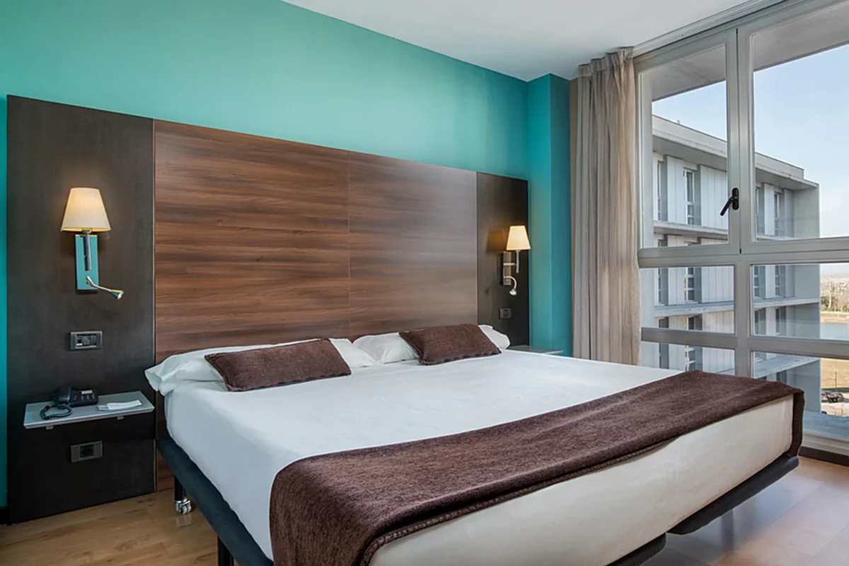 Los 3 hoteles más baratos y los 3 más caros de Zaragoza durante las Fiestas del Pilar 3 hoteles