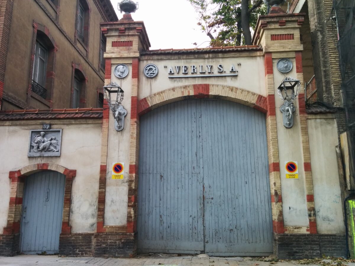 Estaciones, fábricas y vías desaparecidas que todavía dejan huella en Zaragoza 5 estaciones