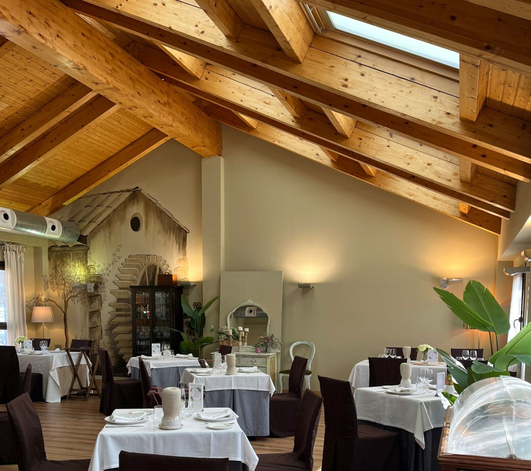 6 Restaurantes de Zaragoza instalados en edificios con una historia sorprendente 3 restaurantes